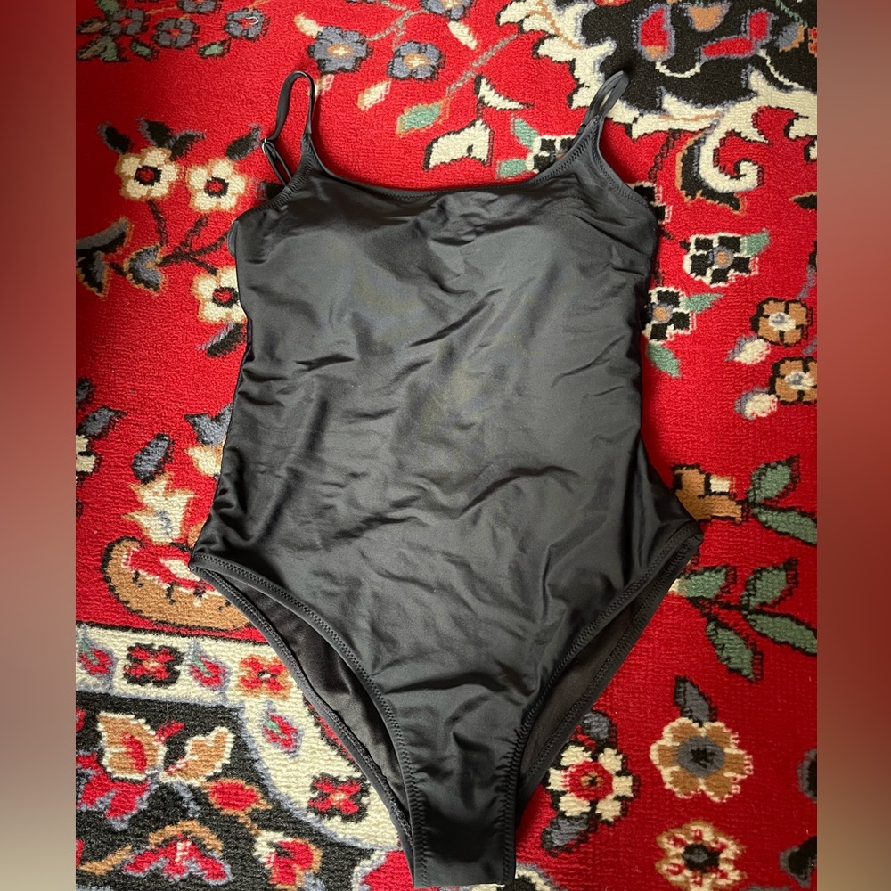 old navy one piece swimsuit
